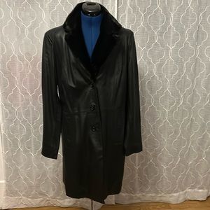 Covington 3/4 Long Leather Trench with Removable Faux Fur Collar L